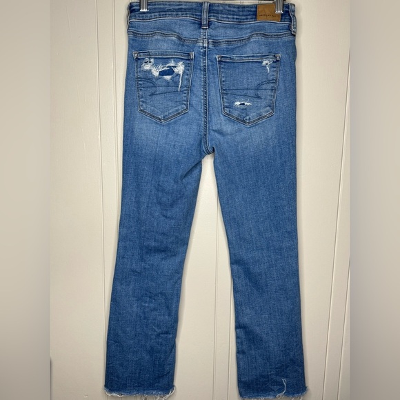 American Eagle Distressed Blue Jeans - Picture 7 of 10